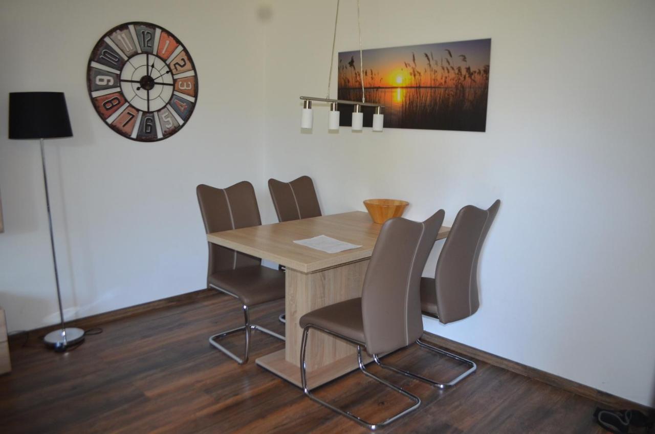 Yacht Im Schiffehaus Daire Schillig Dış mekan fotoğraf